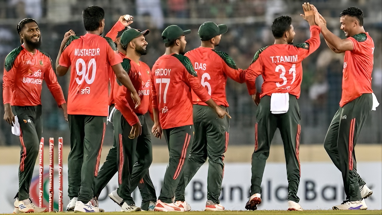 ৯ বছর পর টি-টোয়েন্টিতে পাকিস্তানকে বিধ্বস্ত করলো বাংলাদেশ